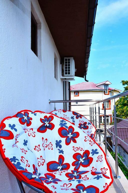 Casa Kmy Hotel Tuzla Bagian luar foto